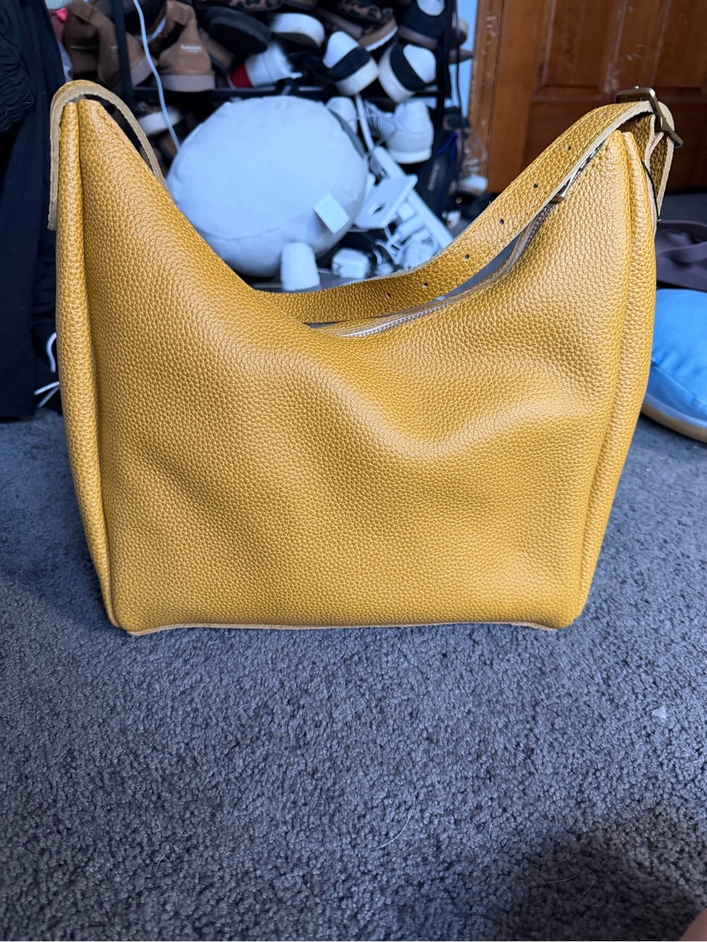 Portland Leather Aspen Shoulder Bag NWT